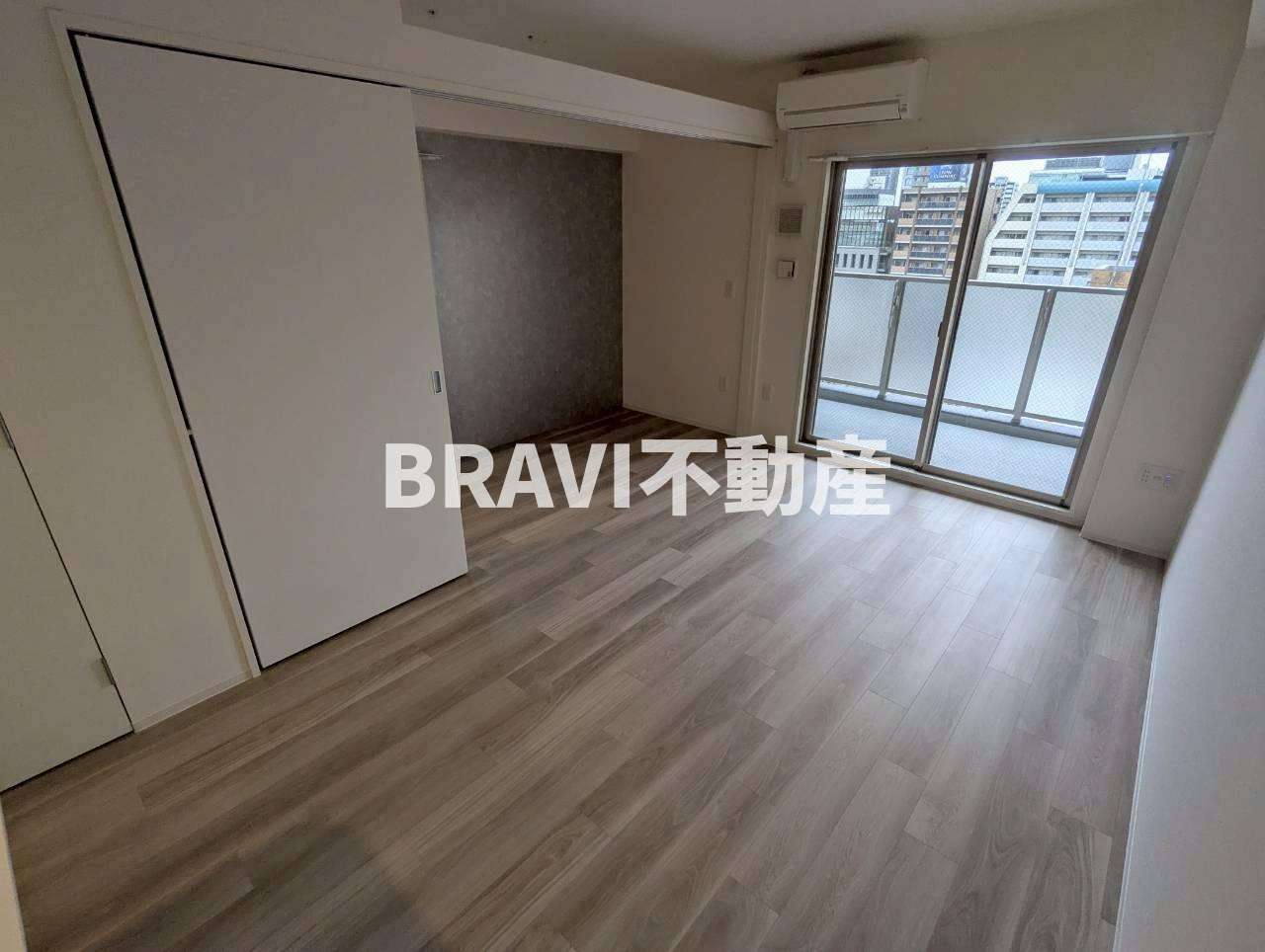 セレニテフラン谷町四丁目 BRAVI不動産の居間・リビング