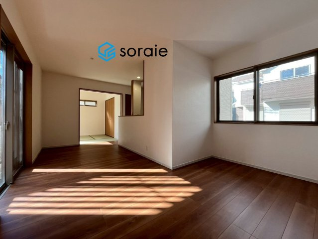 川越市南大塚４丁目　いろどりアイタウンの居間・リビング|1/25　撮影