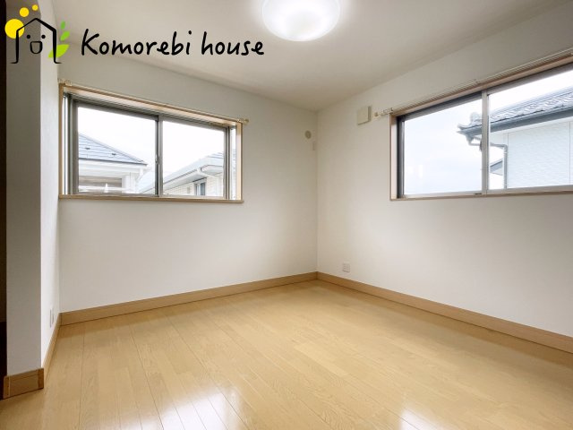 鴻巣市宮地　中古一戸建ての洋室|10/3　撮影済み