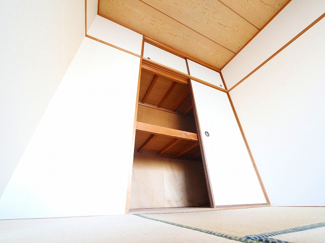 ドミール学園前の収納|便利な収納スペースです