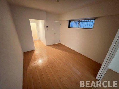 【洋室】 | プラネシア烏丸御池