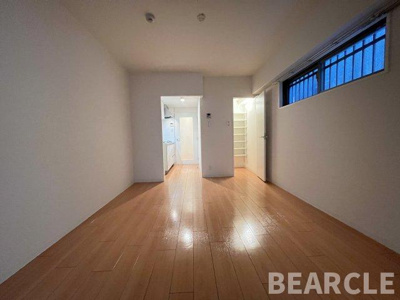 【洋室】 | プラネシア烏丸御池