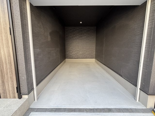 南区宇品東７丁目の玄関