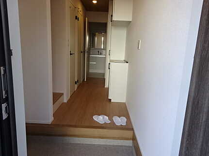 南区宇品東７丁目の玄関