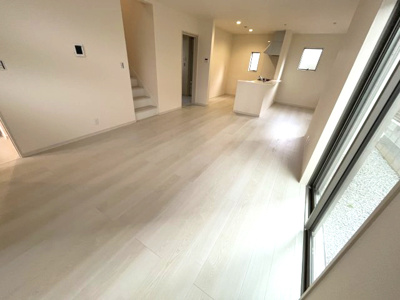 【居間・リビング】 | 【20万円ｷｬｯｼｭﾊﾞｯｸ対象物件】リーブルガーデン北葛城郡河合町泉台2丁目3期全3棟 3号棟