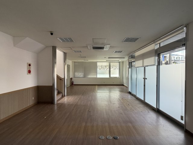 佐鳴台3丁目貸店舗事務所の内装