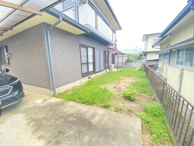 【庭】 | 東区長嶺西1丁目