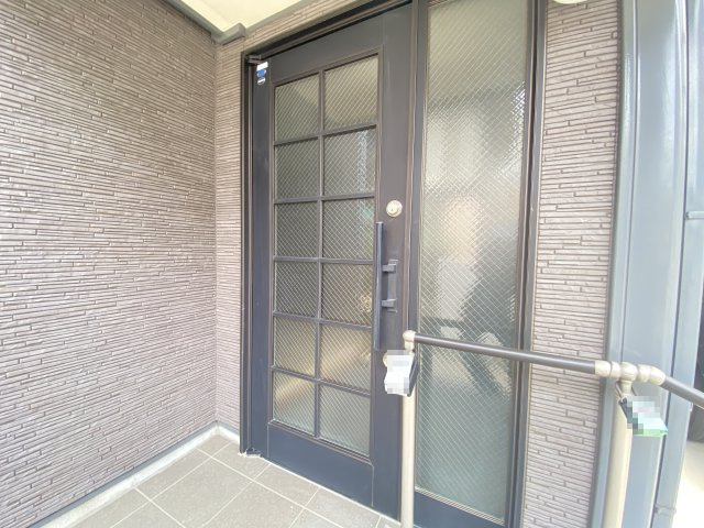 【玄関】 | 東区長嶺西1丁目