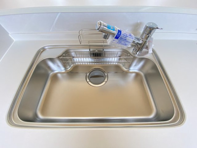 【キッチン】 | 南城市玉城糸数3期（全4棟）2号棟 | 2号棟　浄水器付き♪