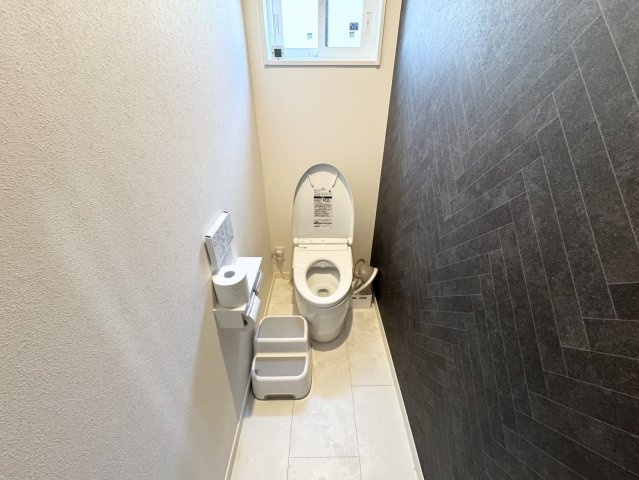 築浅の豪華な注文住宅♪おしゃれな平屋　上三川のトイレ|シンプルで使いやすいトイレです