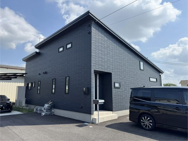 築浅の豪華な注文住宅♪おしゃれな平屋　上三川