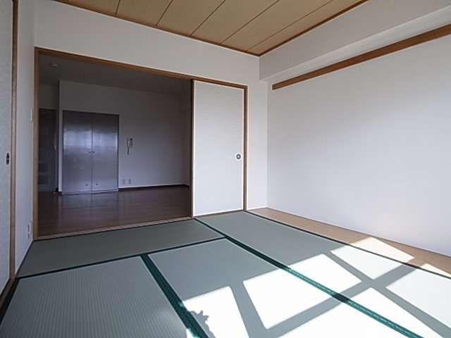 神戸市兵庫区浜崎通の賃貸マンション