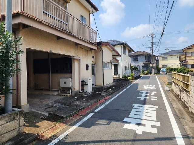高崎市中泉町売地の前面道路含む現地写真