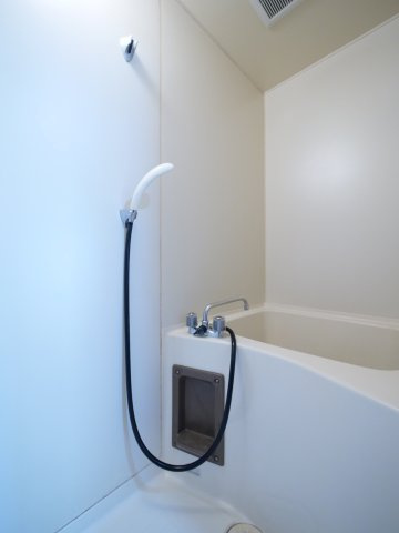 吉備津グリーンハイツの浴室