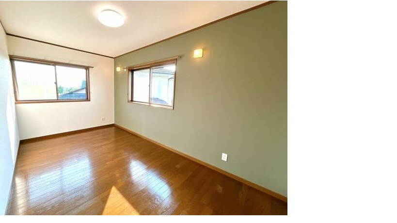 八代市古閑下町中古戸建の洋室