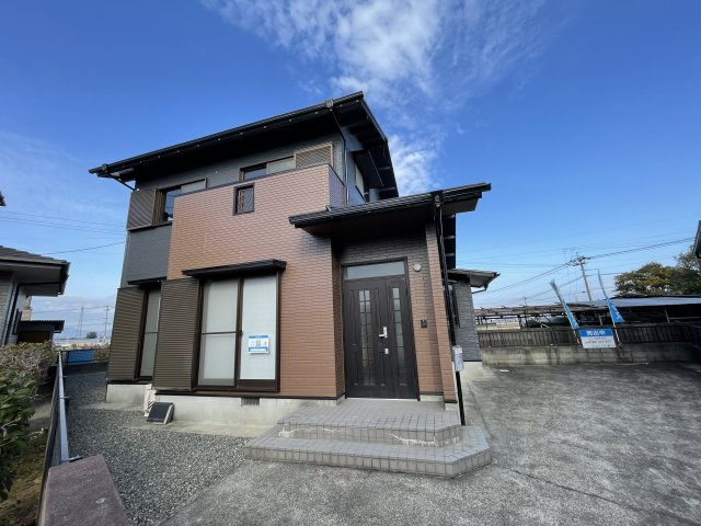八代市古閑下町中古戸建の外観