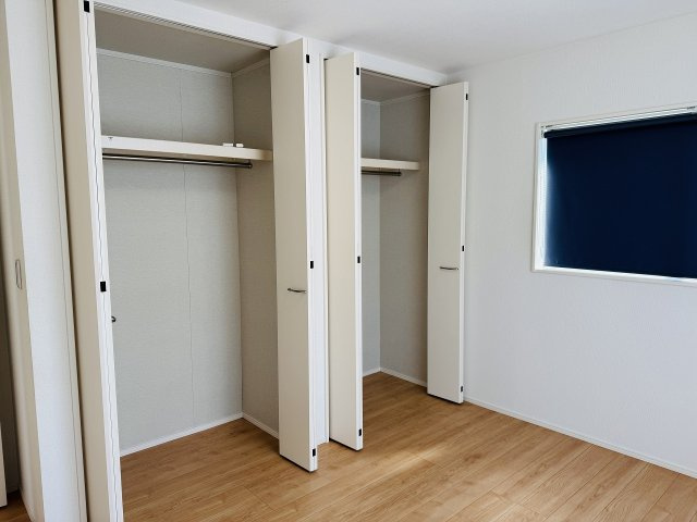 八王子市　石川町　中古戸建ての収納|～収納力の高いクローゼット完備～
