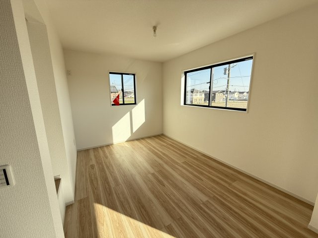 アーバンスタイル渋川市八木原１期　３号棟の洋室|２階洋室2です