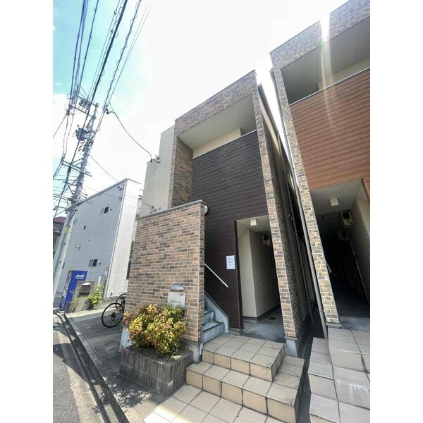 リヴェール　名古屋市賃貸　仲介手数料無料のエントランス