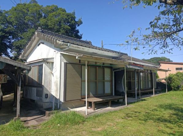 都城市八幡町の中古一戸建の外観