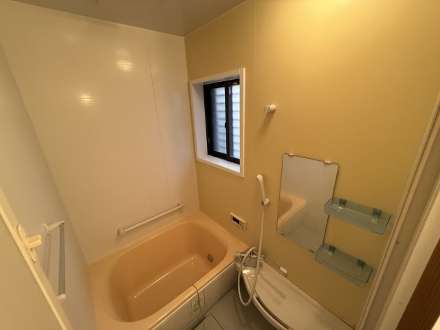 石橋４－１７貸家の浴室