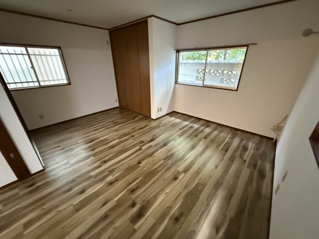 石橋４－１７貸家の居間・リビング