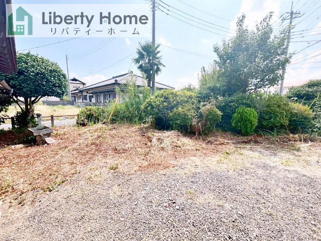 石岡市若宮4丁目　中古戸建の庭