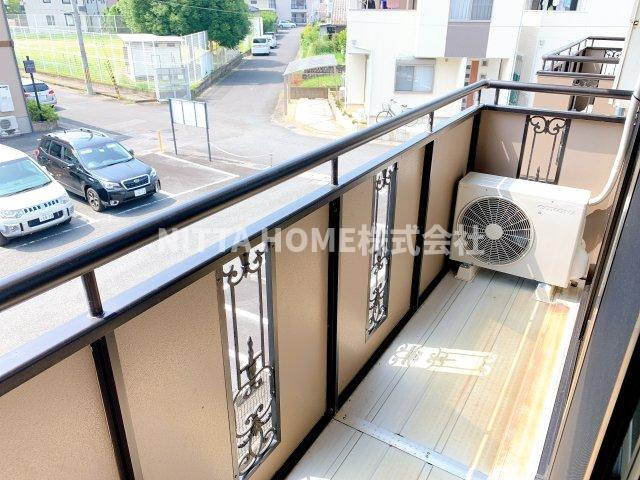 プリシェール姫髪のバルコニー|明るいバルコニーもありますよ♪