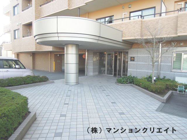 アパガーデンコート板垣の外観