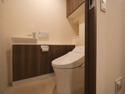 【トイレ】 | ザ・パークハビオ天満橋 | 落ち着いた空間のトイレです