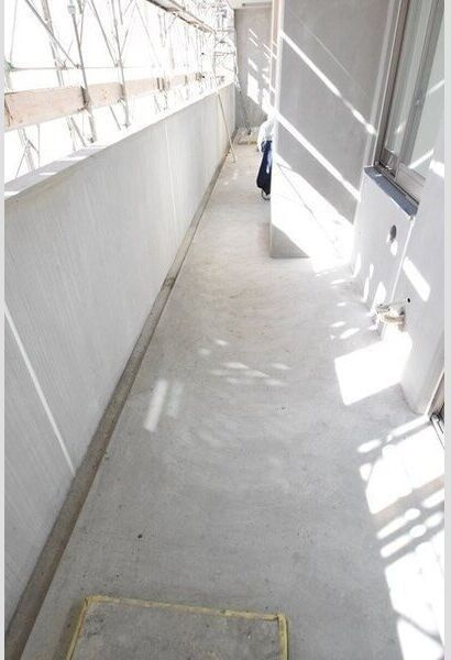 エターナ千里丘のバルコニー