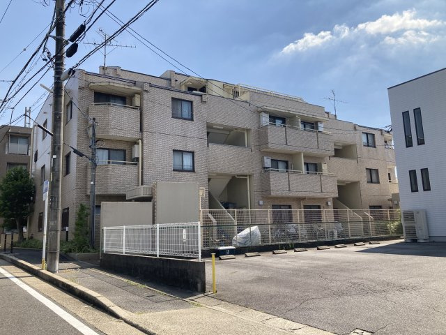 名古屋市名東区貴船１丁目の一棟マンションの外観