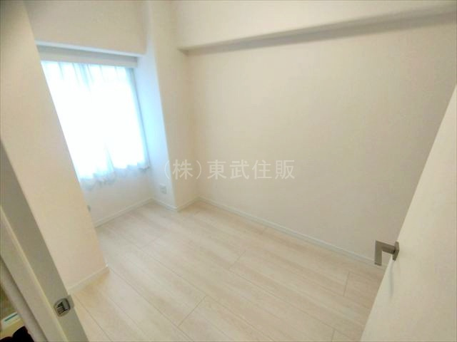 【洋室】 | ナイスアーバン志木 | 北側4.0帖洋室　テレワークや趣味のお部屋にいかがでしょうか