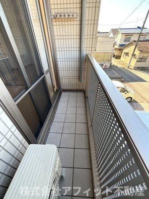 【バルコニー】 | グレイシャス | 南西向き