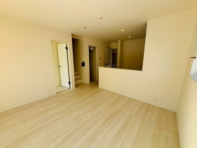 リナージュ／中央区出水6丁目第3期／2号棟の居間・リビング