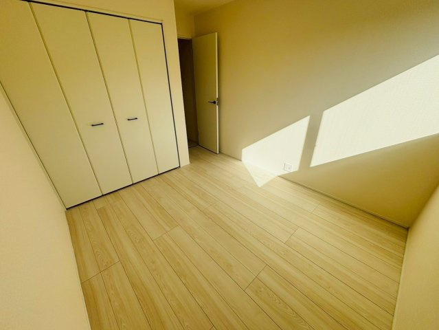 リナージュ／中央区出水6丁目第3期／2号棟の洋室