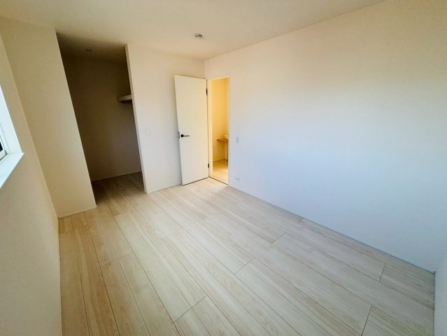 リナージュ／中央区出水6丁目第3期／2号棟の洋室