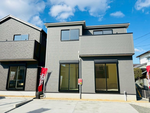 リナージュ／中央区出水6丁目第3期／2号棟の外観