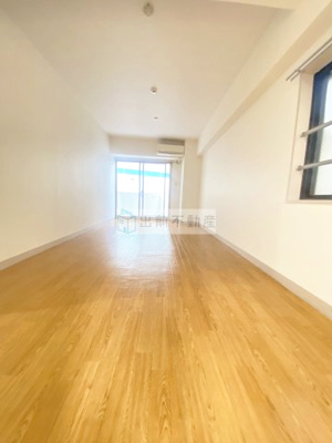 【居間・リビング】 | ロイヤルプラザ滝野川