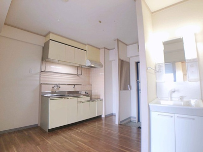 【居間・リビング】 | エーデルハイム成田【名古屋市賃貸・ネット無料】