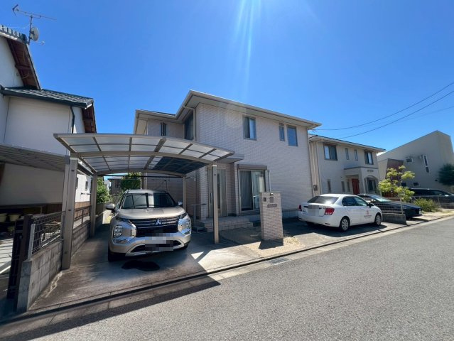 和歌山市栄谷・中古戸建・54696の前面道路含む現地写真