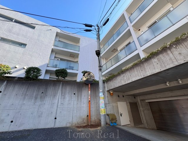 エルスタンザ赤坂の外観