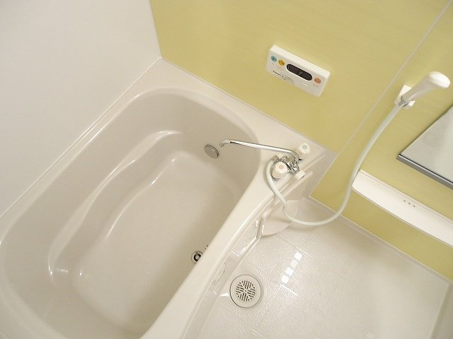 ステラート大塚Ｂの浴室|お風呂で日々の疲れを落としましょう