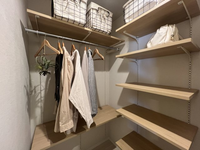 オシャレリノベと、眺望のコラボ！【ライオンズマンション川崎】の収納