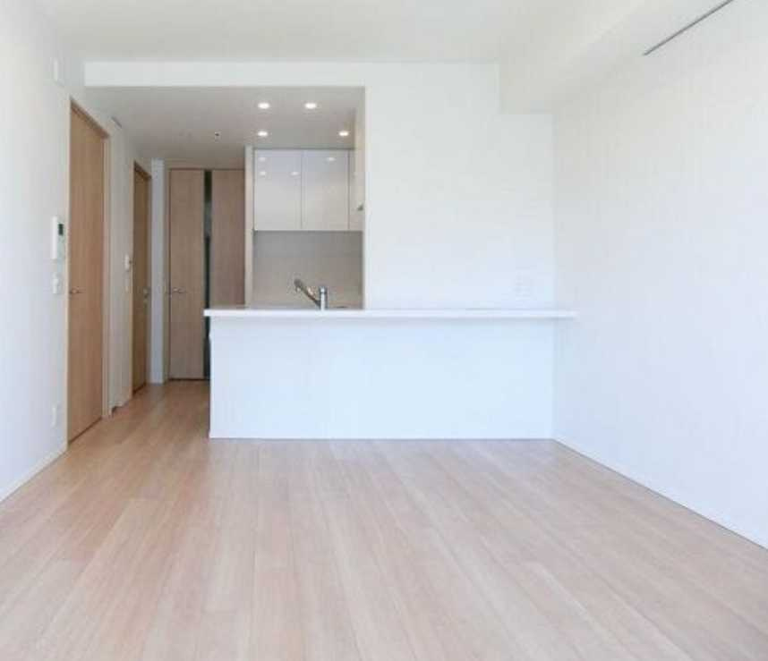 ザ・パークハウス渋谷美竹　駅近　分譲賃貸　床暖房の居間・リビング