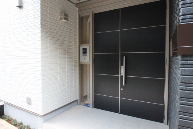 Ｓｈａｍａｉｓｏｎ　Ｎｏｉｘ　Ｅｓｐｏｉｒのエントランス