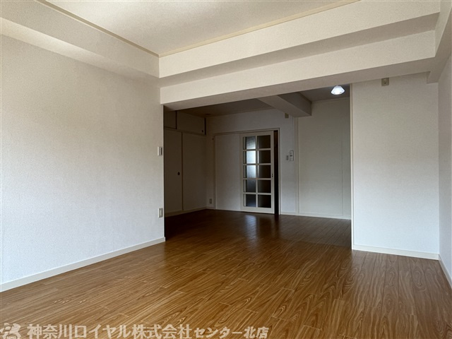 【居間・リビング】