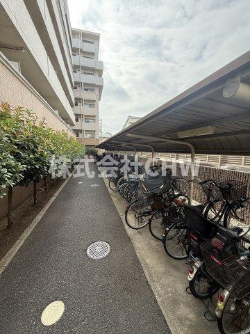 アウラ10のその他共用部分|駐輪場です。