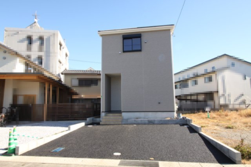 中須賀町　新築戸建　1号棟（第2）