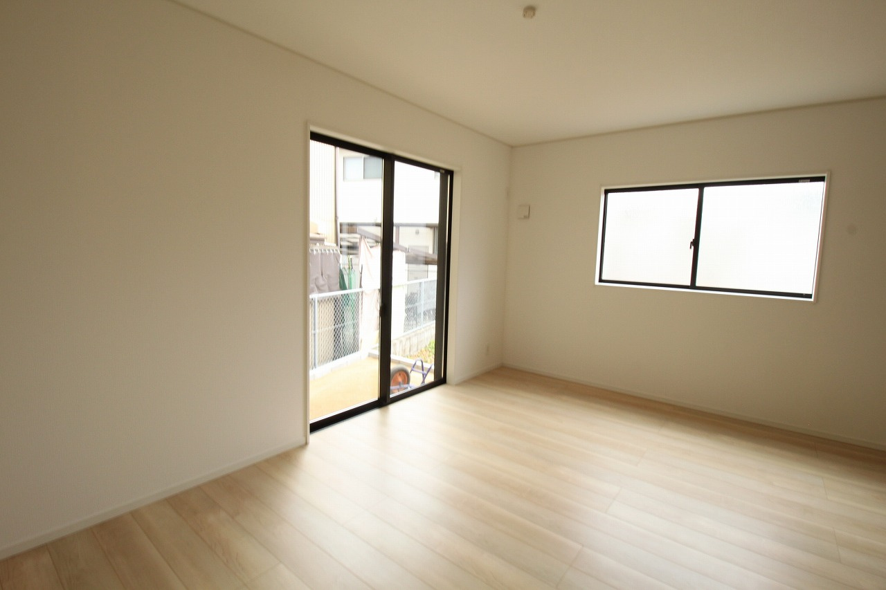 中須賀町　新築戸建　1号棟（第2）の居間・リビング|LDK　17.5帖